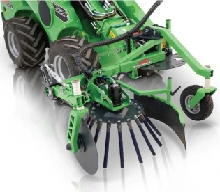 Avant szegélyvágó gyomkefével