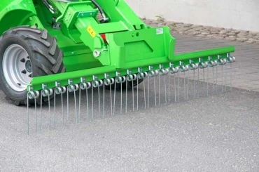 Avant elülső gereblye 2000 mm szélesség egyszerű tartozék utak kiegyenlítésére