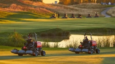 Jacobsen SLF530 golfpálya 4