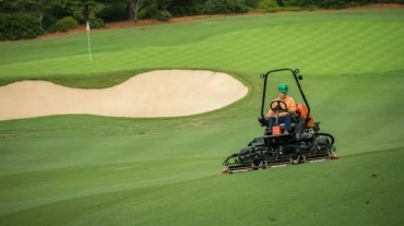 Jacobsen SLF530 golfpálya 5