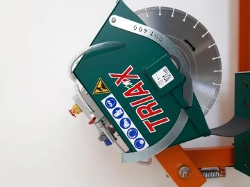 TRIAX CUT400 egyfázisú, háromfázisú, gurulós asztali vizesvágó gép 3